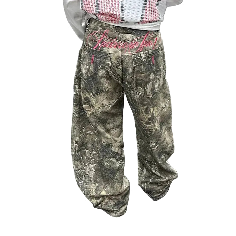 Baggy Camo Jeans